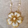Colar "Flor beaded"